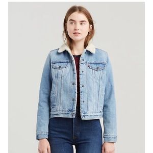 Levi’s sherpa jacket